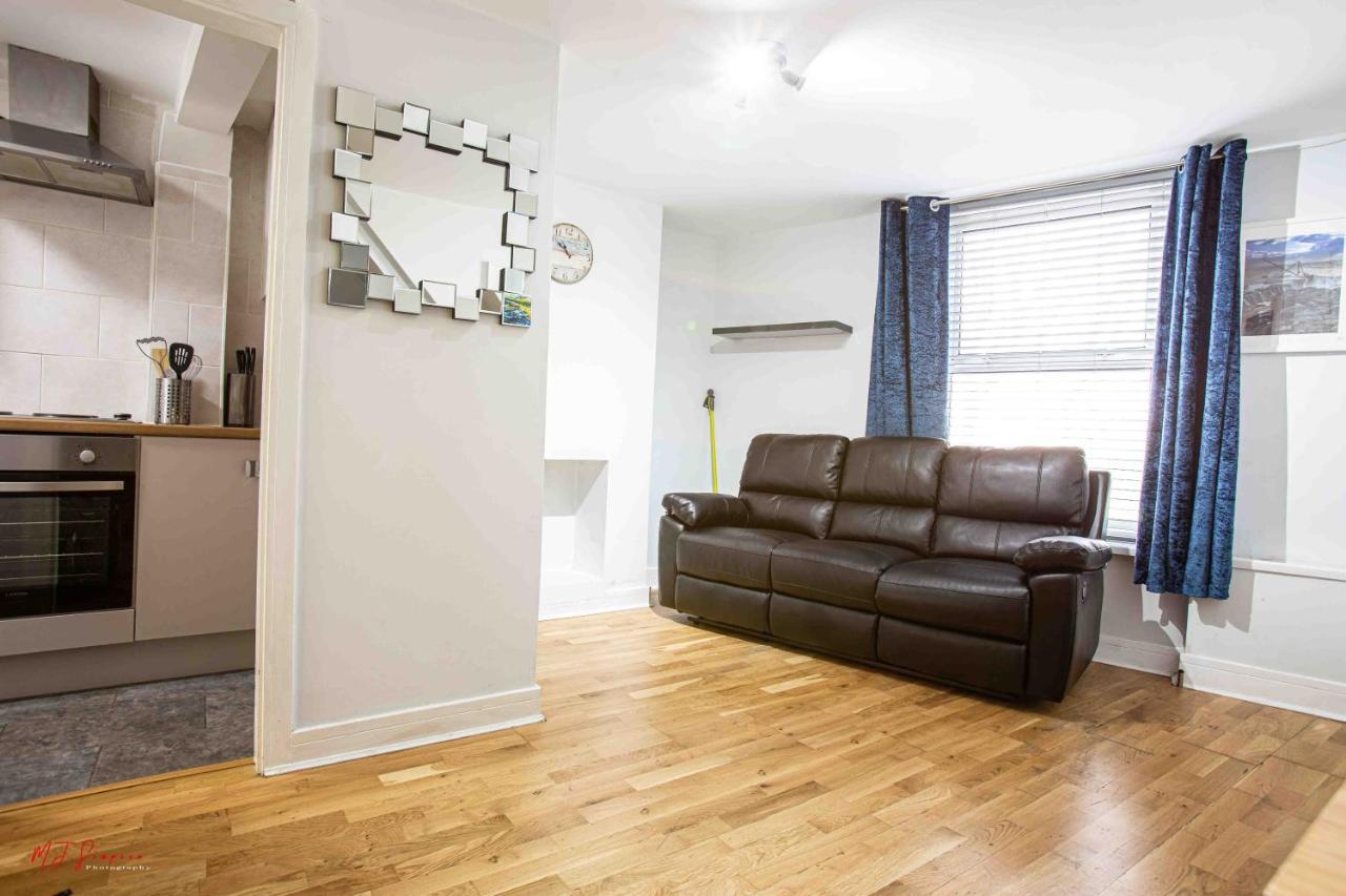 Near Beach - Sv - Ground Floor Small 1 Bedroom - Self Check In Weymouth Exterior photo